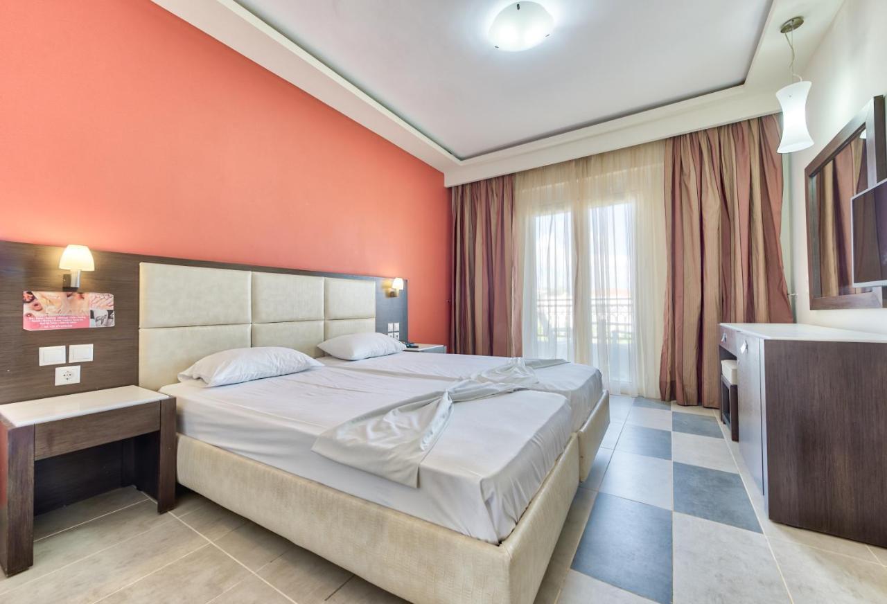 Majestic & Hotell Laganas