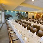 Majestic Hotel & Spa