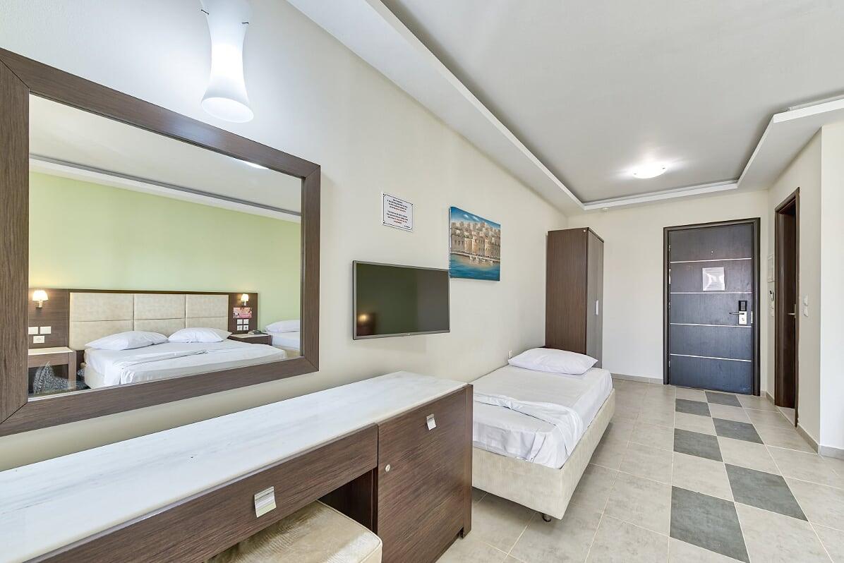 Majestic & Hotel 4*
